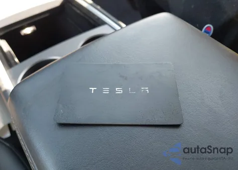 2023 Tesla Model Y Awd/Long Range Dual Motor All-Wheel Drive from USA, damaged, VIN 7SAYGDEE9PA034329